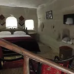 Anatolia Cave Konukevi Göreme