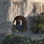 Konukevi Anatolia Cave 2*