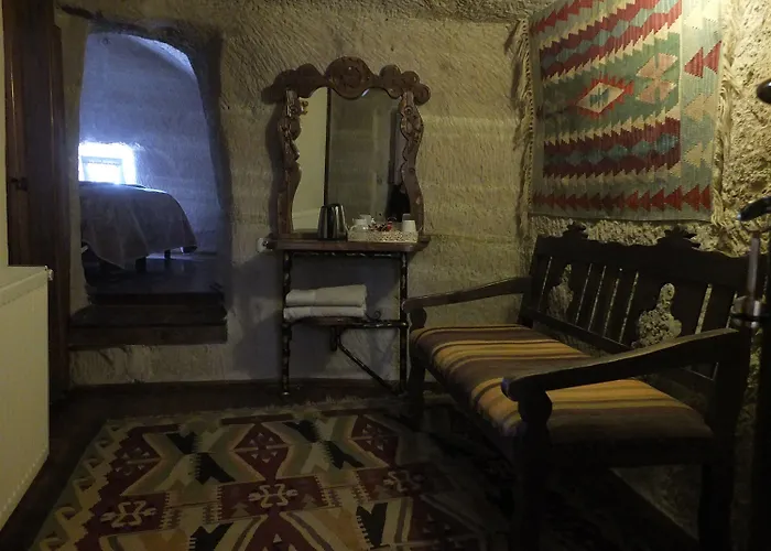 Anatolia Cave ギョレメ